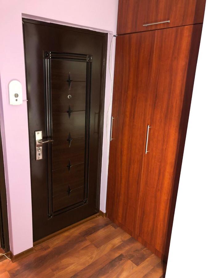 Clau Apartment Galaţi Exterior foto